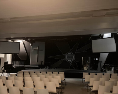 ELIM-Hall Bühne